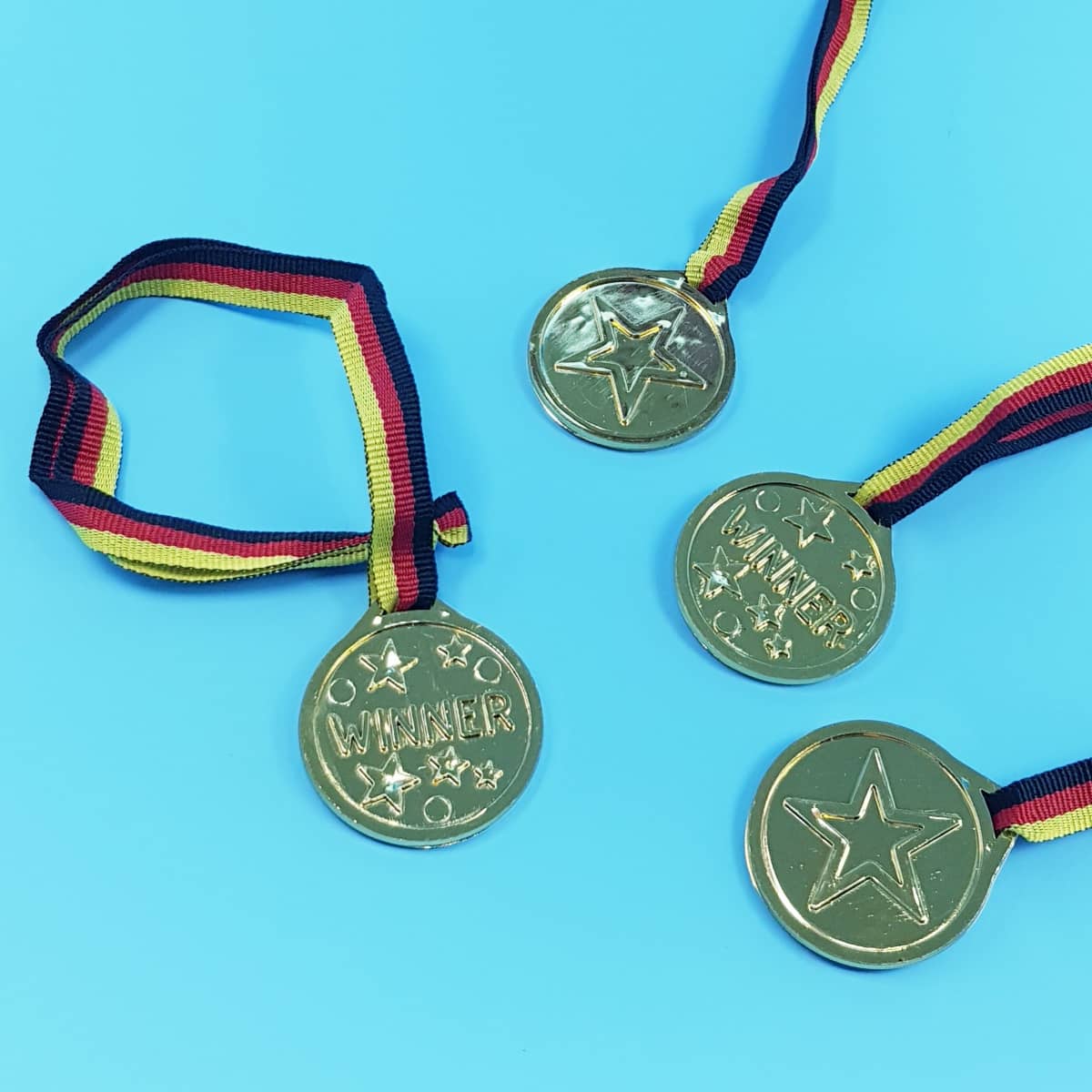 Medaillen Trophäen für Kinder mit Umhängekordel in Deutschland-Farben