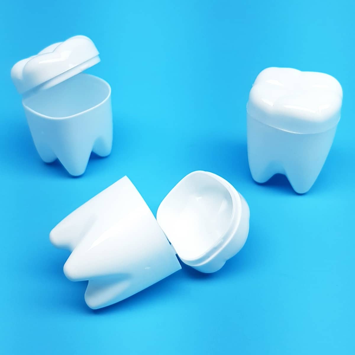 weiße Milchzahnbox für Kinder