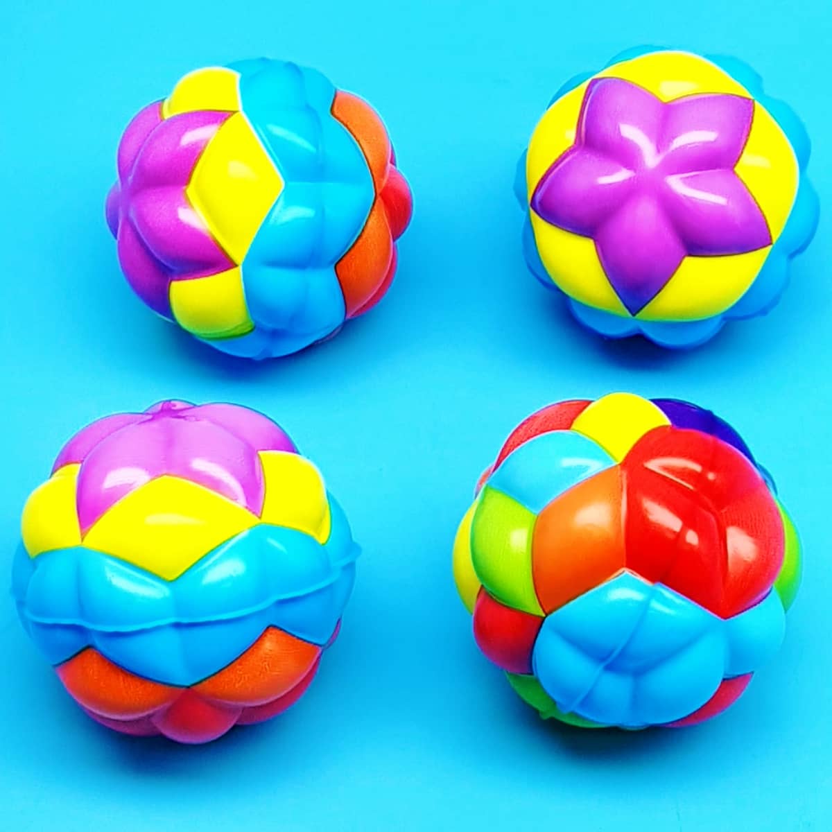 Bunte Hüpfbälle Kinder