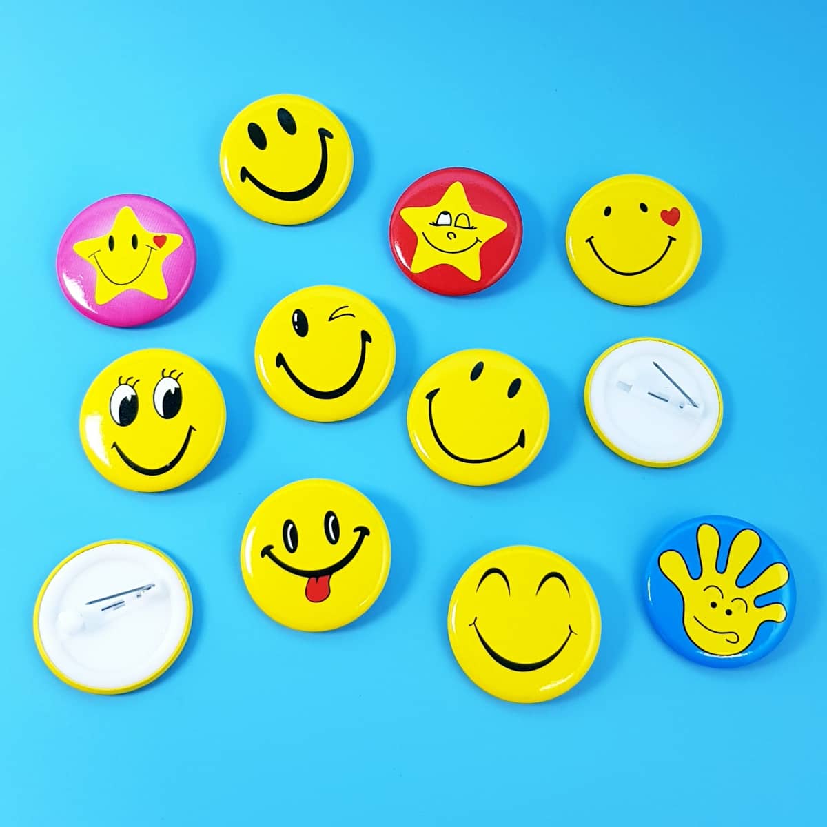 Smiley-Button als fröhlicher Zugabeartikel