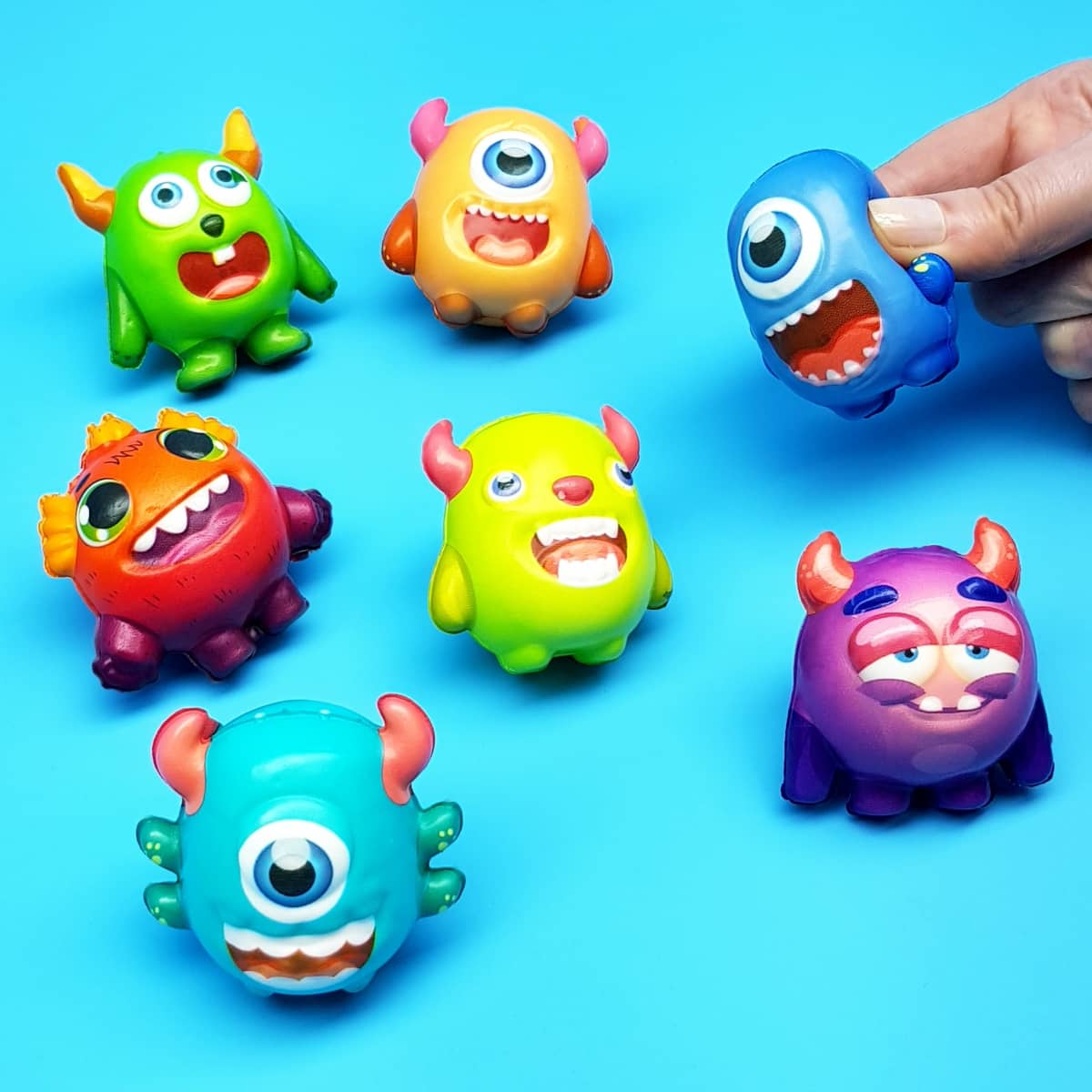 Bunte Knautsch Monster