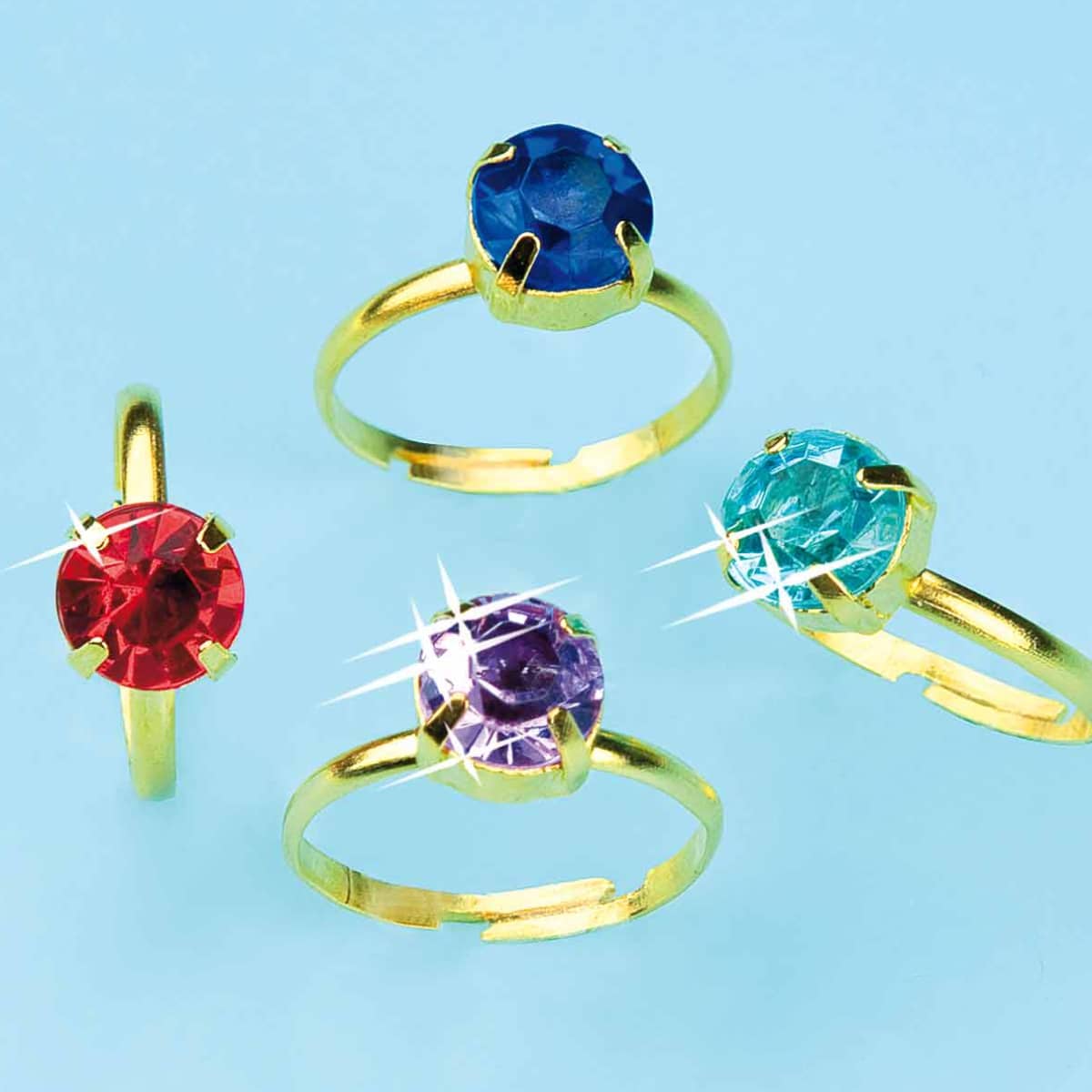 Modeschmuck mit einzeln gefassten Steinen